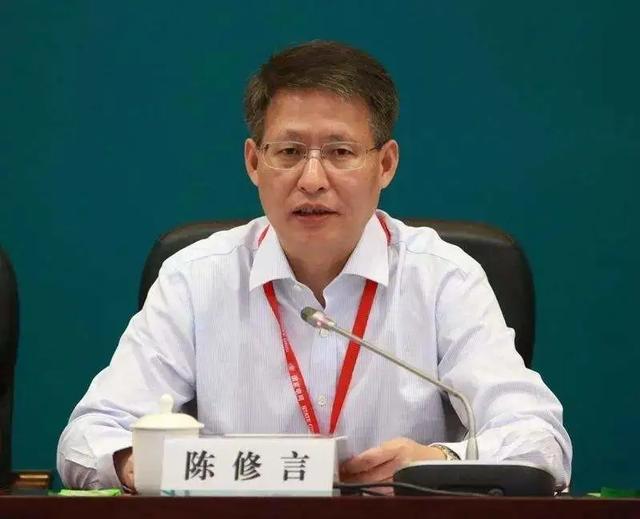 刘志远与云霜儿，变化中的励志人生篇章