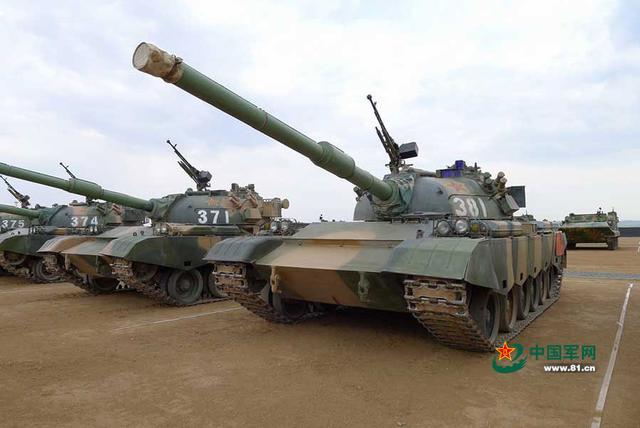 中国最新型主战坦克震撼登场,科技巨擘重塑战场新篇章